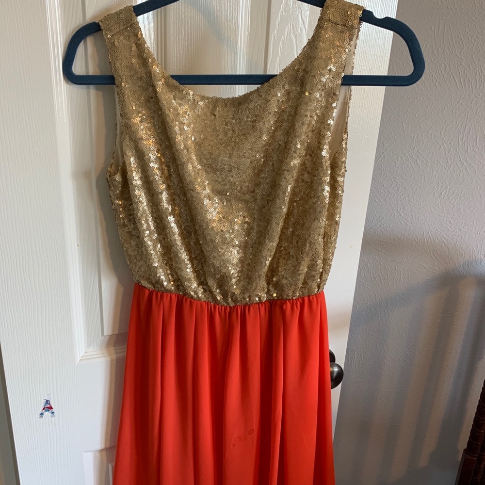 Color blocking dress .